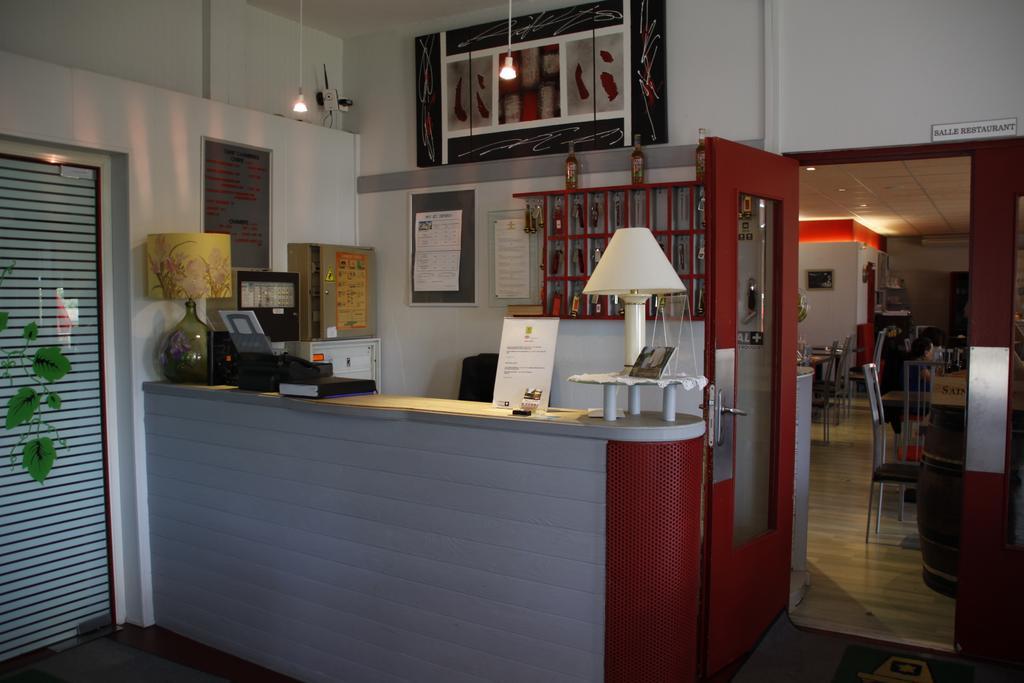 Logis Hotels - Hotel Et Restaurant Le Relais Des Garrigues Grisolles  Екстер'єр фото